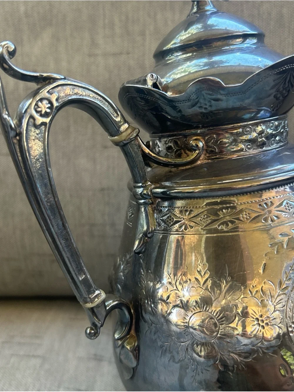Antique 1896 Simpson Hall Miller & Co. Silver Treble Plate Coffee/Tea Pot 11.5”
